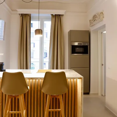 Domus Maxima - & 4* Rome