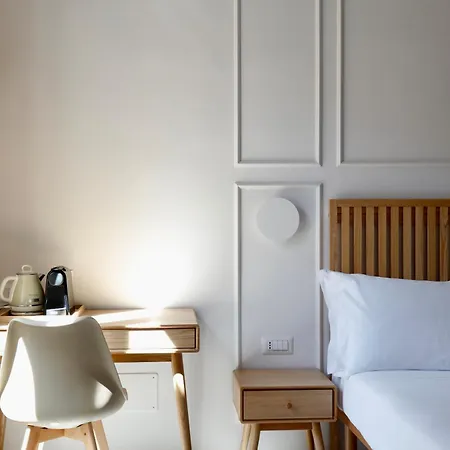 Domus Maxima - & Guest house