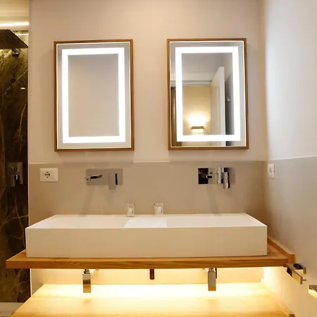 Domus Maxima - & 4* Rome